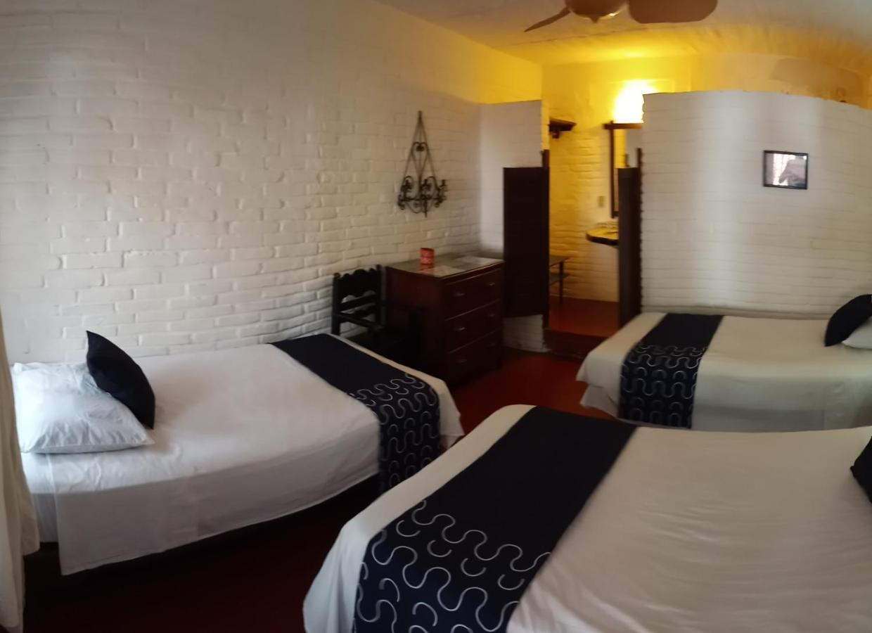 Hotel Mision Y Spa Acapulco Exterior photo